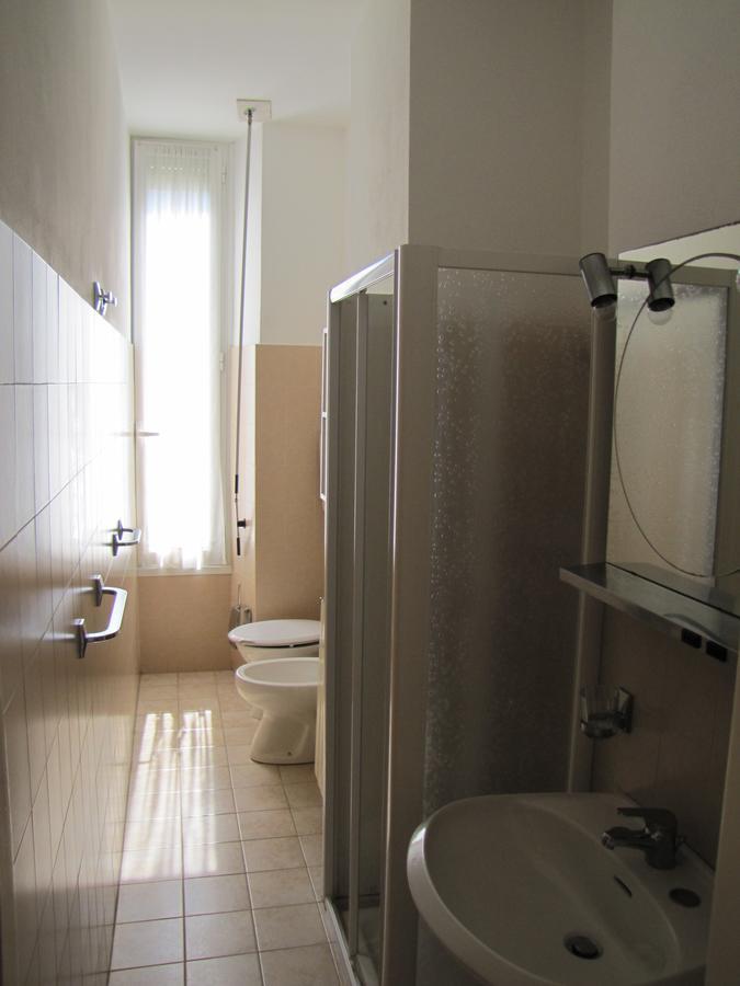 Holiday'S Beach Aparthotel Ventimiglia Exterior foto